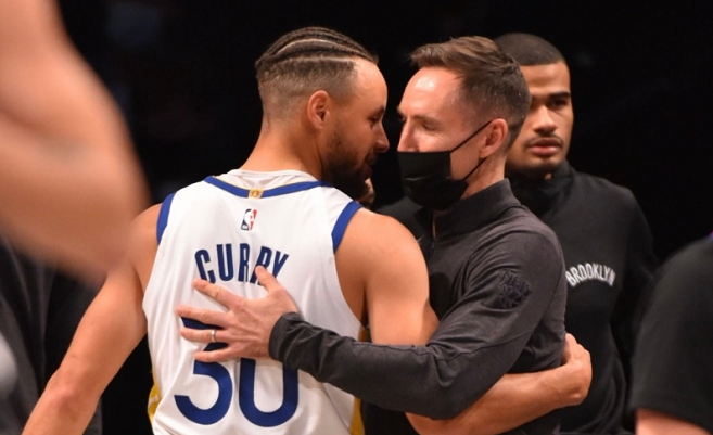  库里三分球里程碑超越雷阿伦  