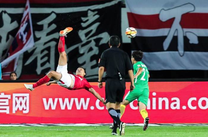  曼联新援安东尼首秀破门技惊四座  