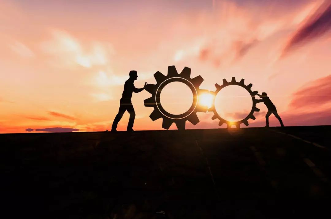  佛罗伦萨妖星崛起引多家豪门关注  